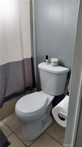 7560 Woodman Pl 72, Van Nuys, CA 91405