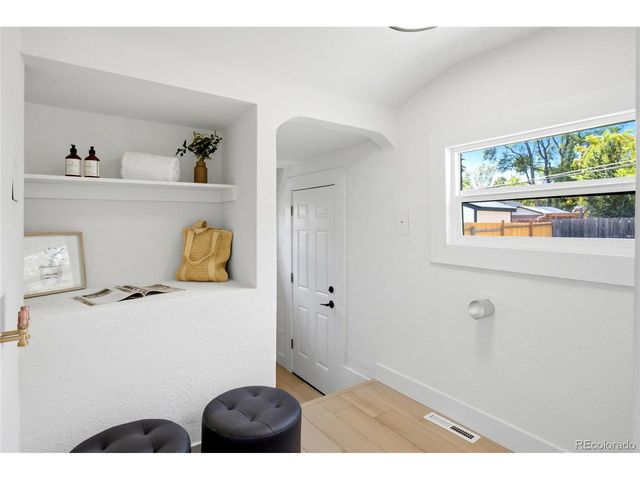 1247 Arthur Ave, Loveland, CO 80537