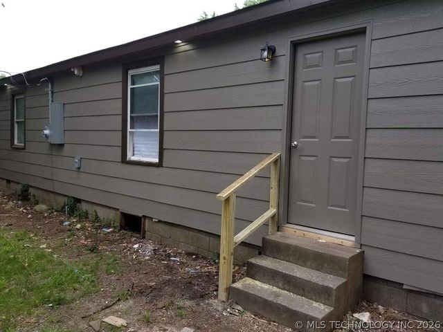 5947 E Newton Street, Tulsa, OK 74115