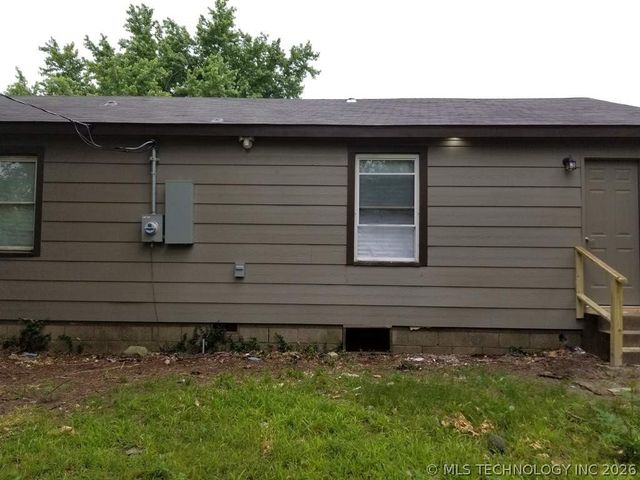5947 E Newton Street, Tulsa, OK 74115