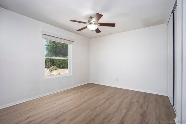 9767 Halberns Blvd, Santee, CA 92071