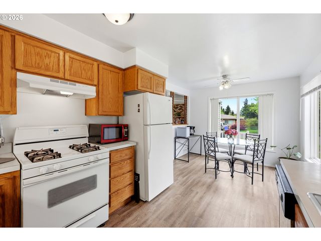 7905 Se BYBEE Blvd, Portland, OR 97206
