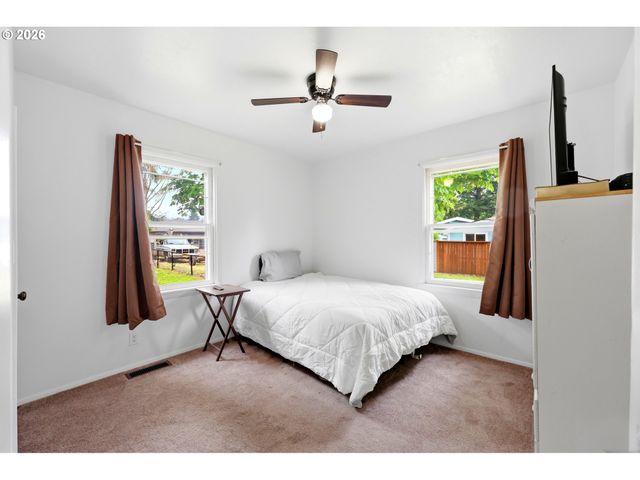7905 Se BYBEE Blvd, Portland, OR 97206