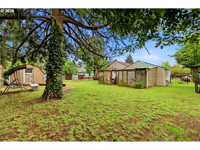7905 Se BYBEE Blvd, Portland, OR 97206