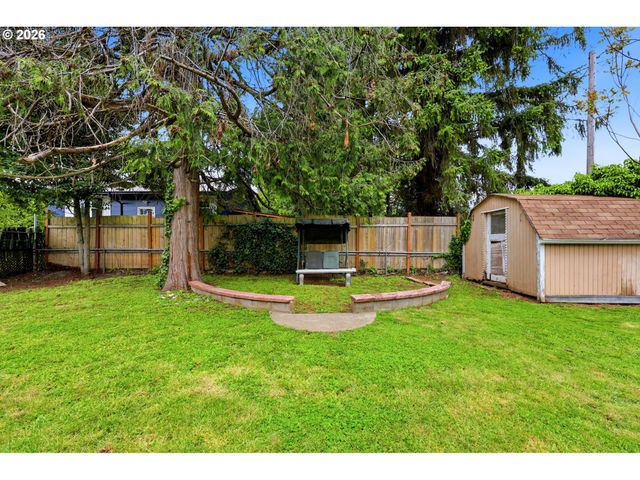7905 Se BYBEE Blvd, Portland, OR 97206