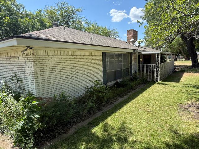 604 E Highland Road, Ovilla, TX 75154