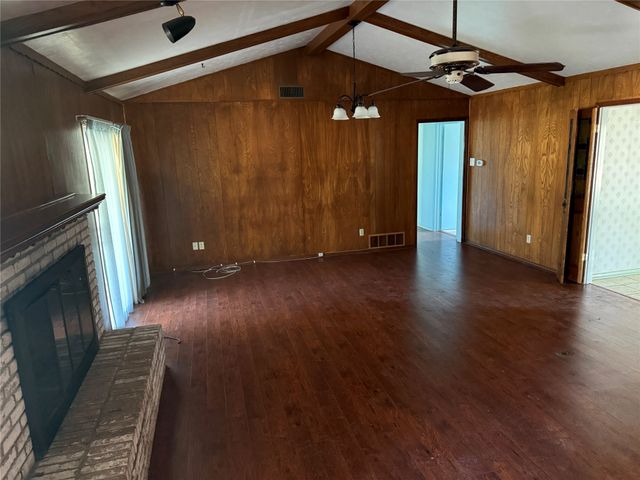 604 E Highland Road, Ovilla, TX 75154