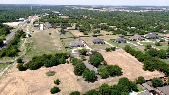 604 E Highland Road, Ovilla, TX 75154