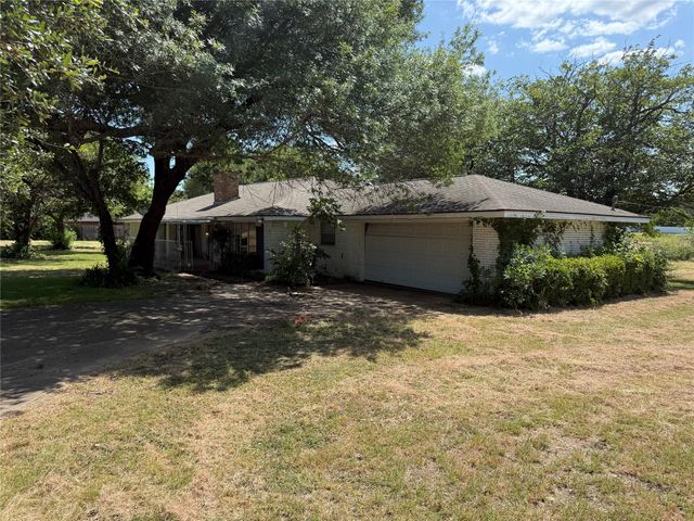 604 E Highland Road, Ovilla, TX 75154