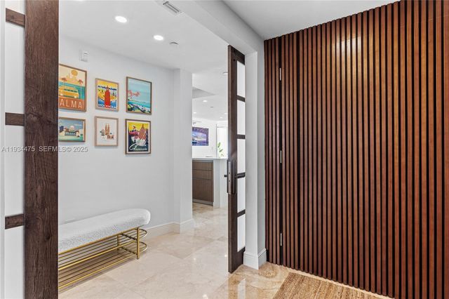 1331 Brickell Bay Dr 3007, Miami, FL 33131