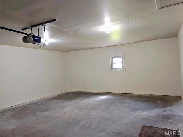 240 Lakeview Drive, Elsberry, MO 63343