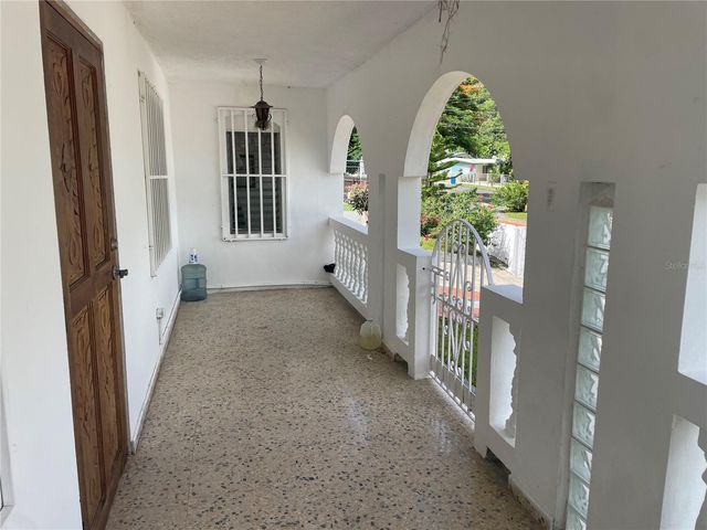 Valle Hermoso TOMAS DE CASTRO, Caguas, PR 00725