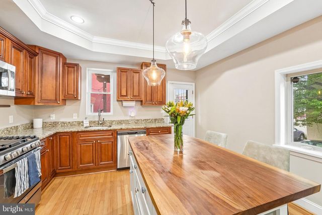 2506 E FAIRMOUNT AVE, Baltimore, MD 21224