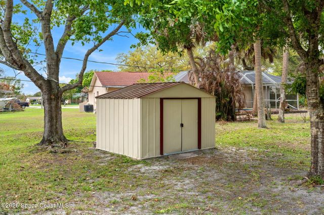 2660 Palmetto Street NE, Palm Bay, FL 32905