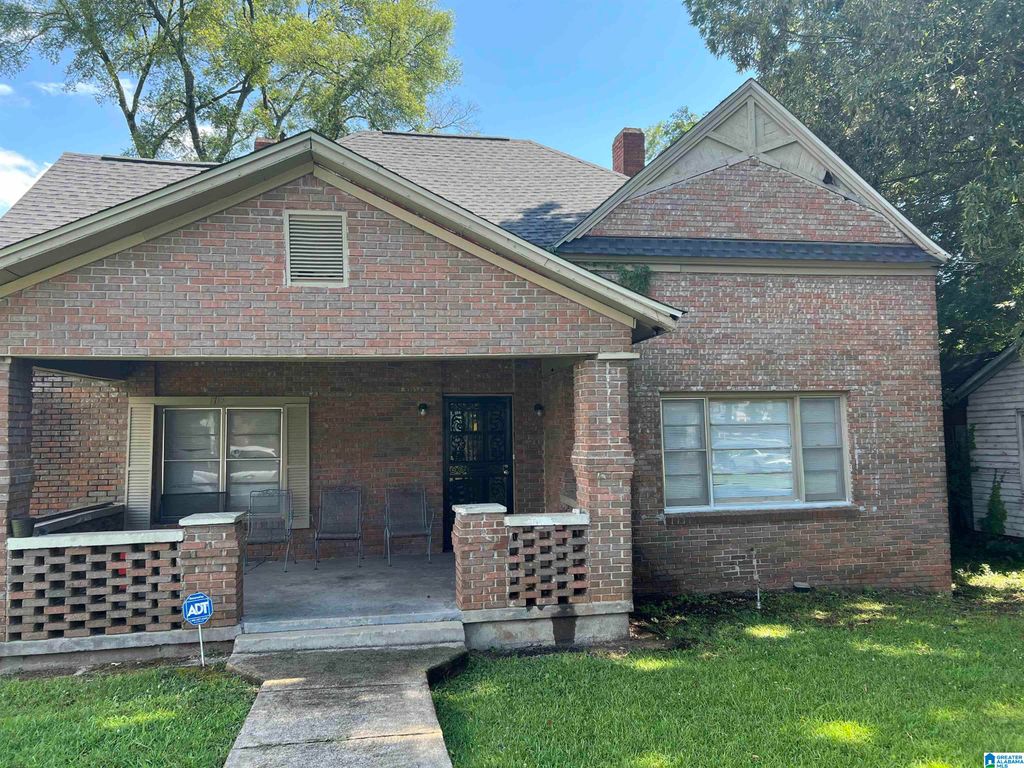 1715 2ND COURT W, Birmingham, AL 35208