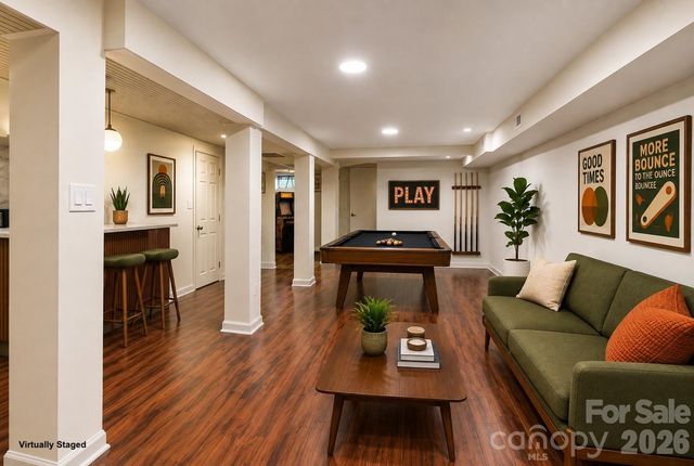 9716 Sunway Drive, Charlotte, NC 28227