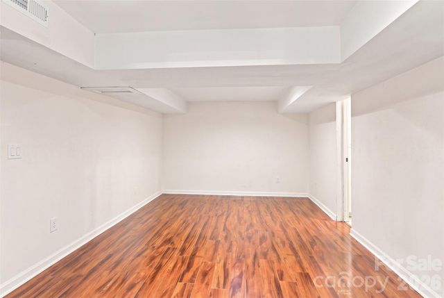 9716 Sunway Drive, Charlotte, NC 28227