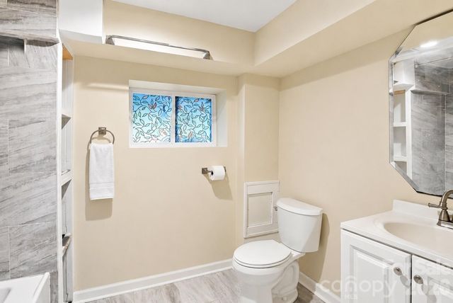 9716 Sunway Drive, Charlotte, NC 28227