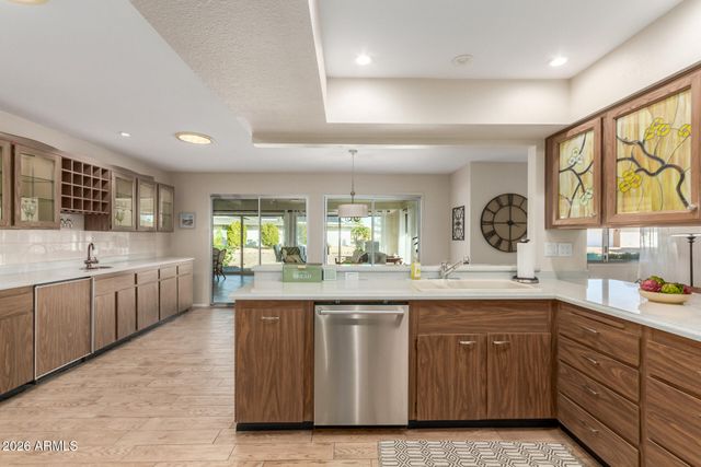 12426 W BANYAN Drive, Sun City West, AZ 85375