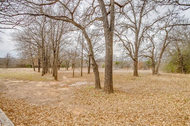 8129 County Road 804, Burleson, TX 76028
