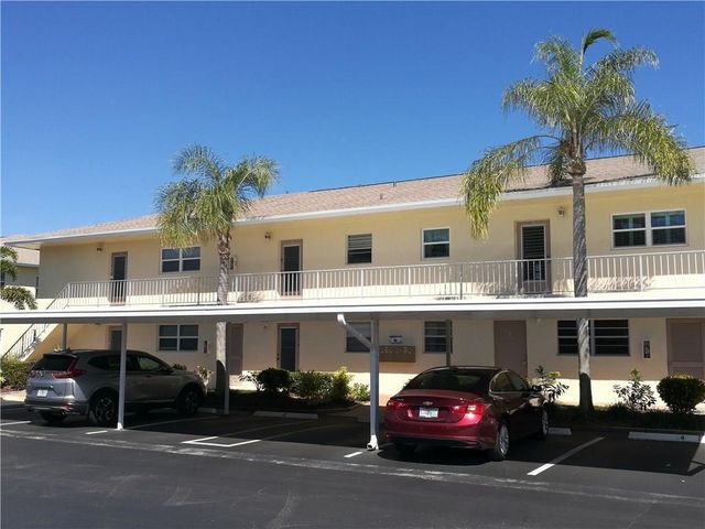 2950 SE OCEAN Boulevard 136-6, Stuart, FL 34996