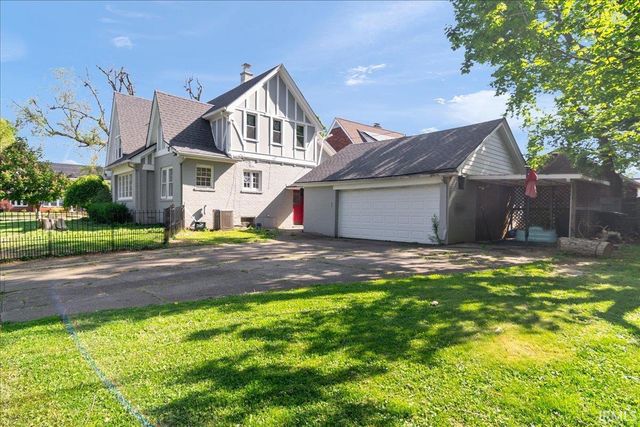 1401 Southeast Boulevard, Evansville, IN 47714