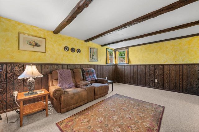 1826 Dewitt COURT, Waukesha, WI 53186