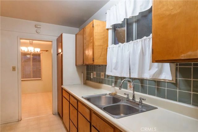 2147 DIVINE, Monterey Park, CA 91754