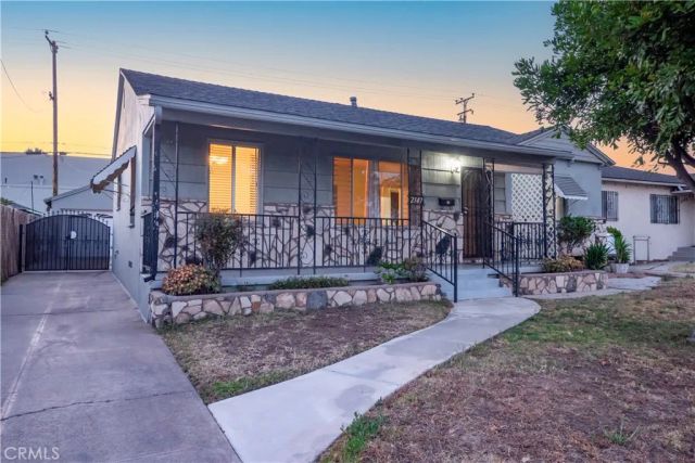 2147 DIVINE, Monterey Park, CA 91754