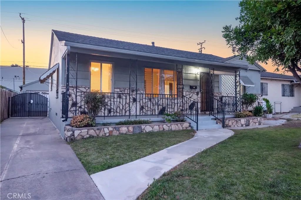 2147 DIVINE, Monterey Park, CA 91754