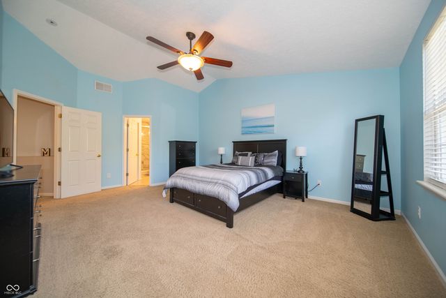 5879 Columbia Circle S, Greenwood, IN 46142