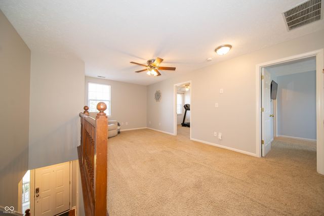 5879 Columbia Circle S, Greenwood, IN 46142