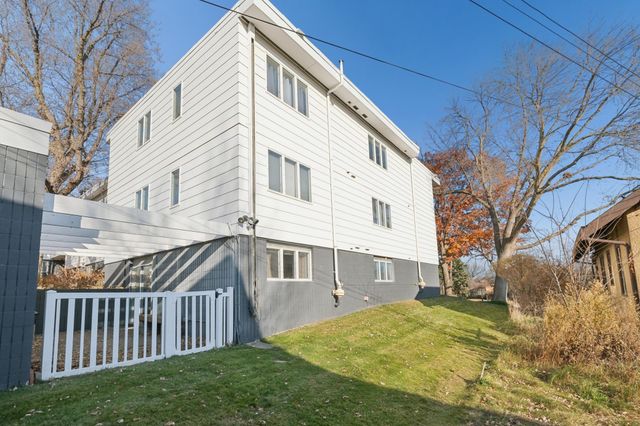 1261 Cleveland Avenue N 2A, Saint Paul, MN 55108