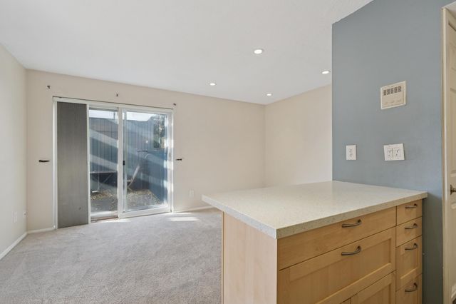 1261 Cleveland Avenue N 2A, Saint Paul, MN 55108