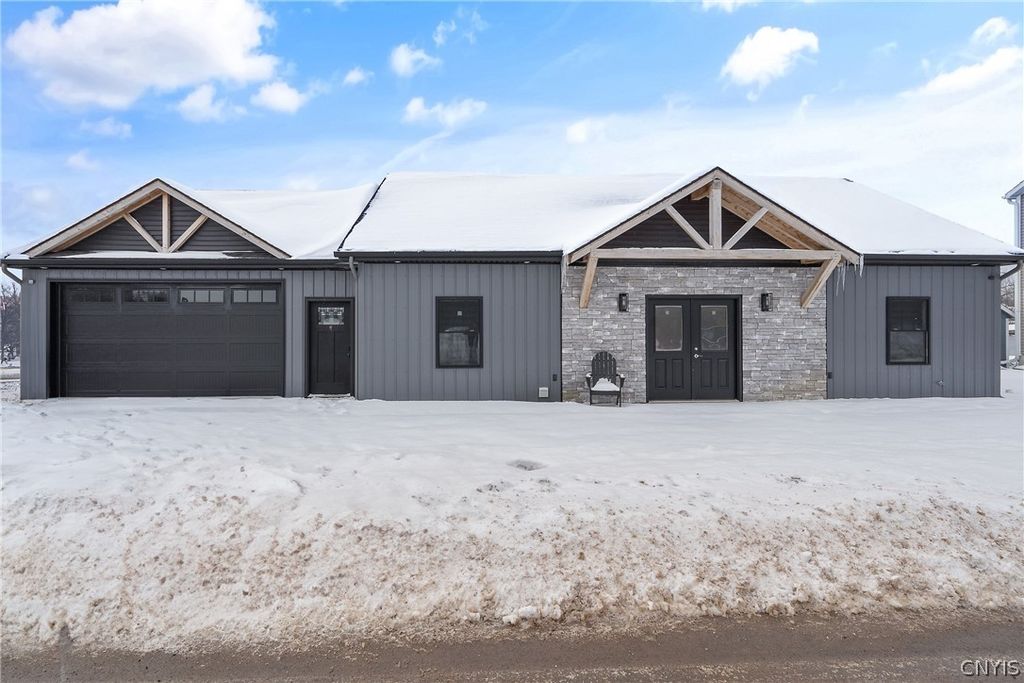 144 County Route 37, Hastings, NY 13036