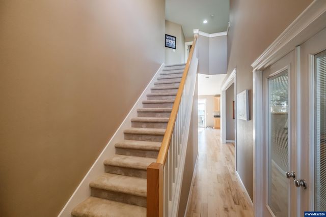 2697 Broadway St NW, Albany, OR 97321