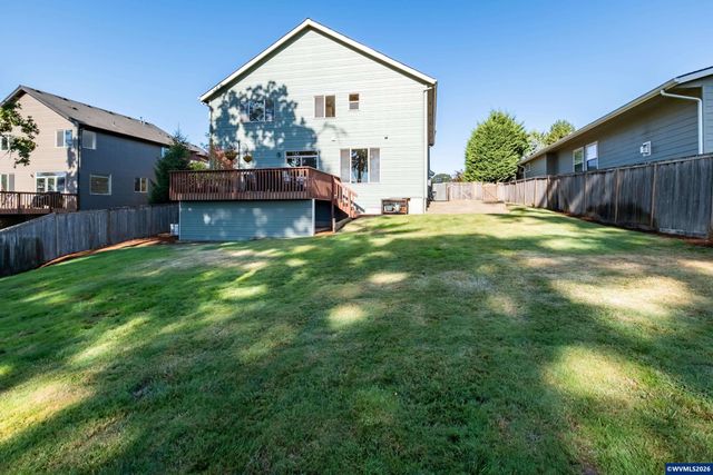 2697 Broadway St NW, Albany, OR 97321