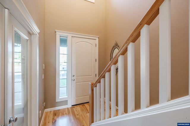 2697 Broadway St NW, Albany, OR 97321