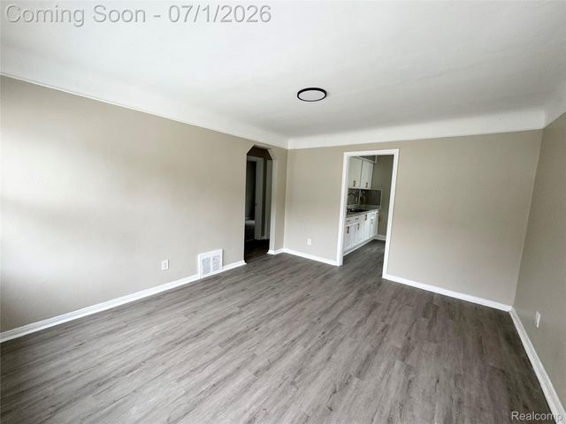 19457 Gilchrist Street, Detroit, MI 48235