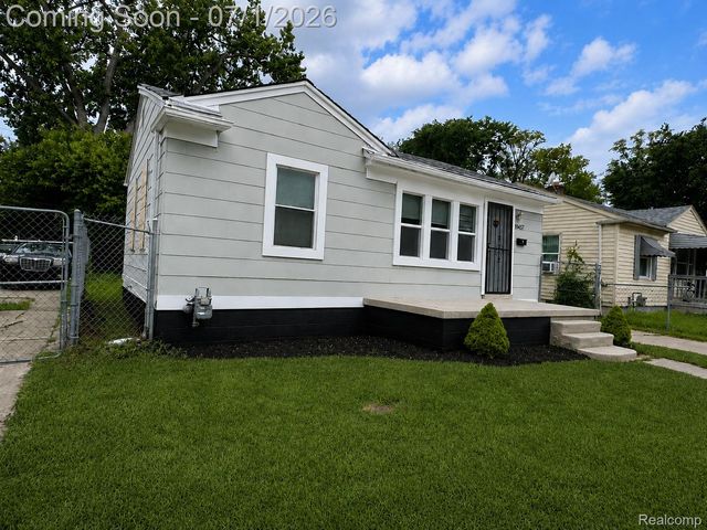 19457 Gilchrist Street, Detroit, MI 48235