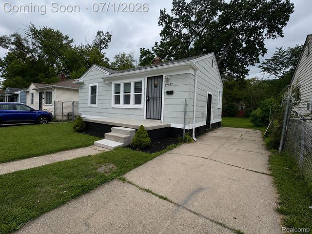 19457 Gilchrist Street, Detroit, MI 48235