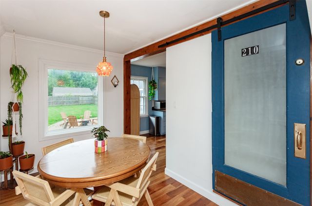 1819 57th Street, Des Moines, IA 50310