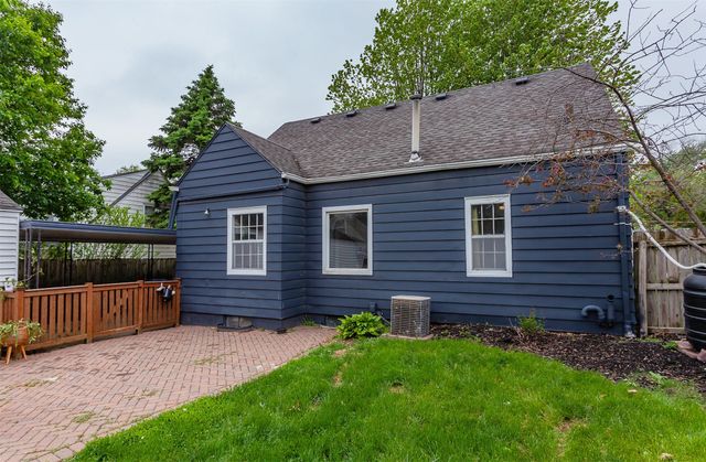 1819 57th Street, Des Moines, IA 50310