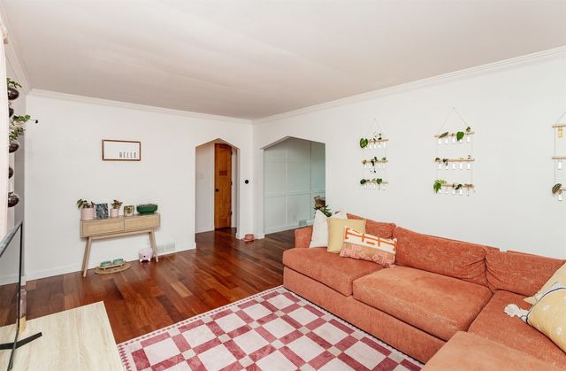 1819 57th Street, Des Moines, IA 50310