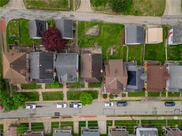 1135 Graham Avenue, Monessen, PA 15062