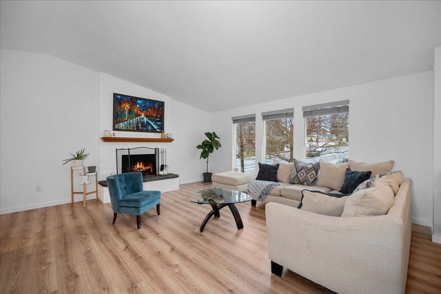 404 W 26th Ave, Spokane, WA 99203