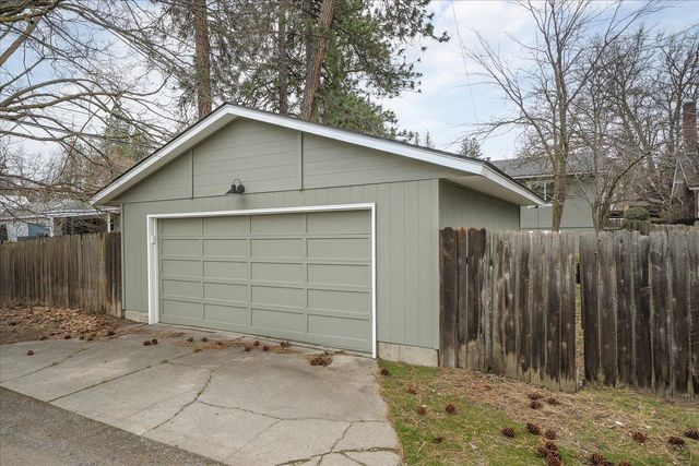 404 W 26th Ave, Spokane, WA 99203