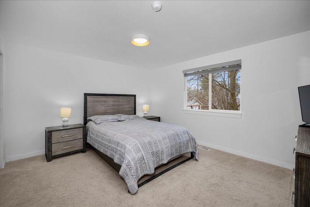 404 W 26th Ave, Spokane, WA 99203