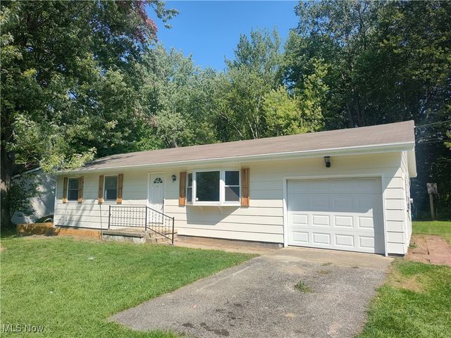 8016 Ninevah Road, Geneva, OH 44041