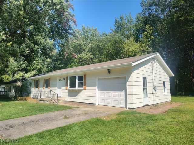 8016 Ninevah Road, Geneva, OH 44041